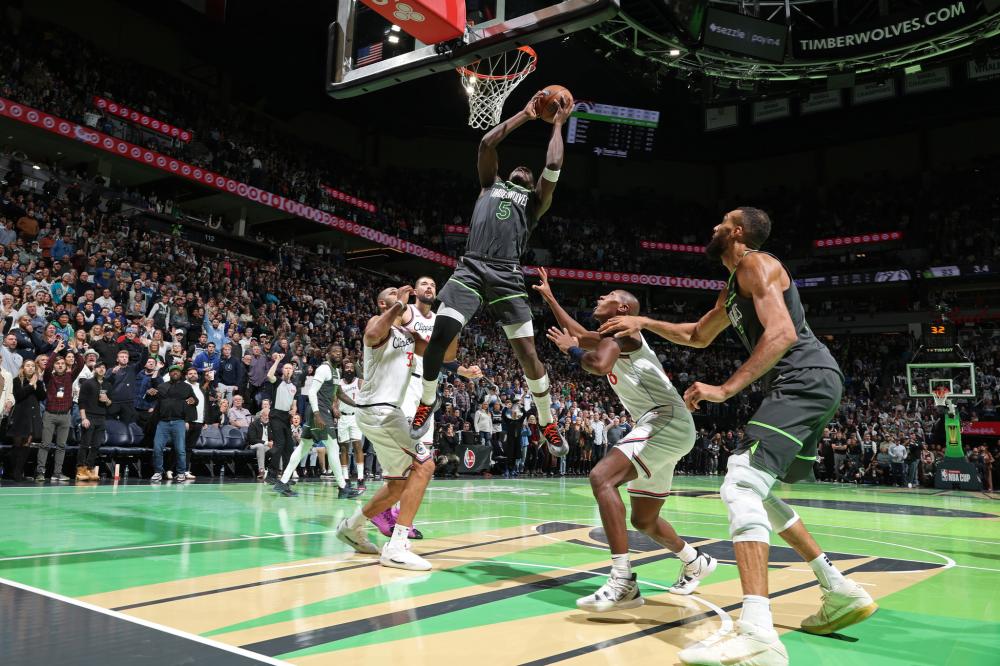 球队防线的 球队防线的